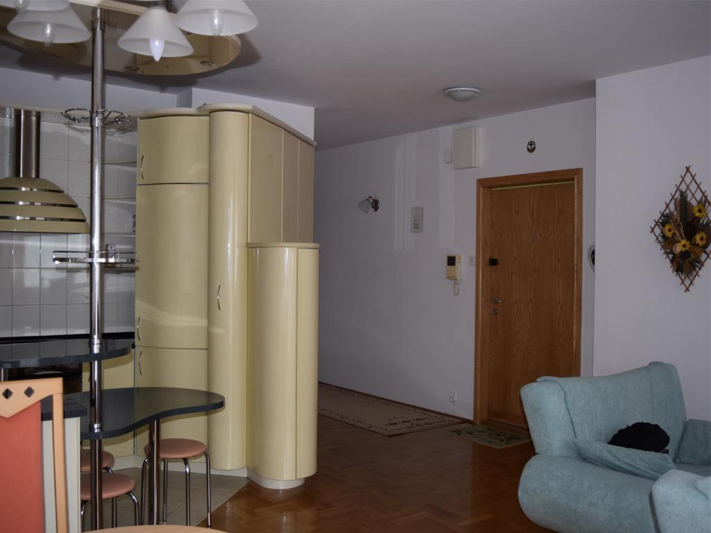 Dgm Apartment Varşovia Exterior foto