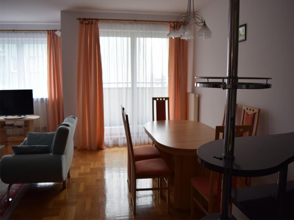 Dgm Apartment Varşovia Exterior foto